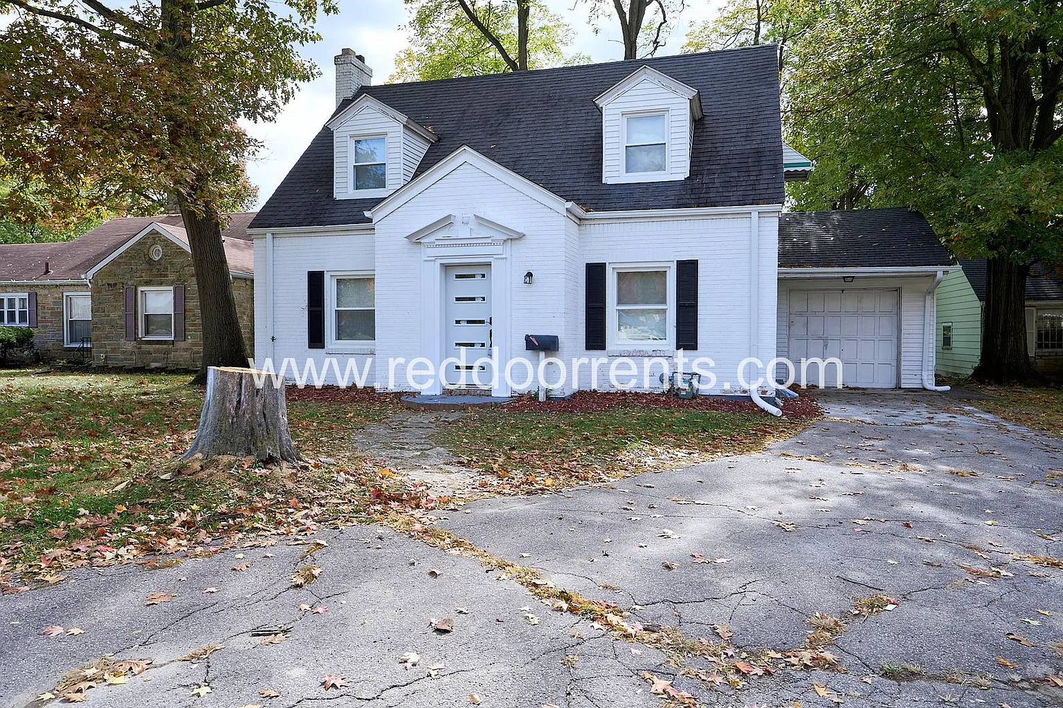 3907 E 38th St photo 1