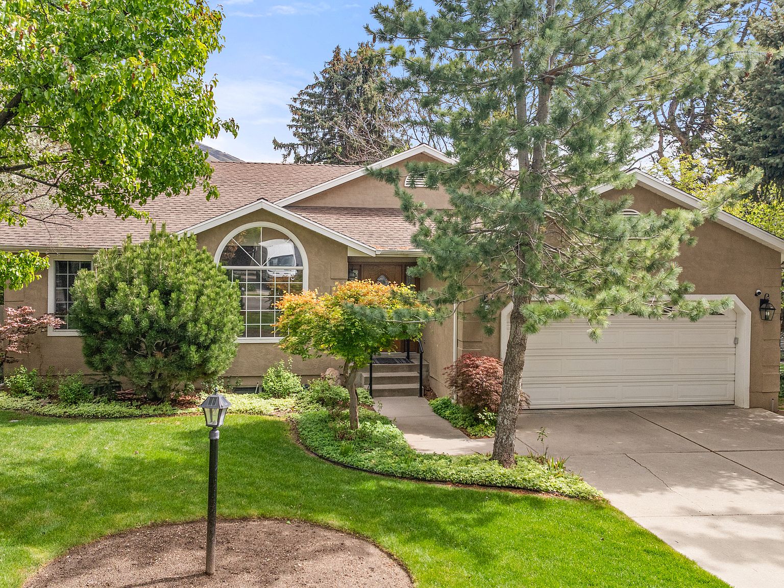 11831 S Hidden Valley Club Dr