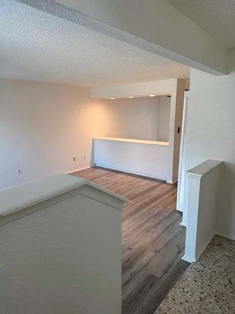 3 bed, 2.5 bath, 1844 sqft, $1,850 — Photo 3