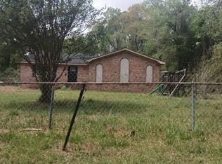19575 Dees Rd, Mount Vernon, AL 36560