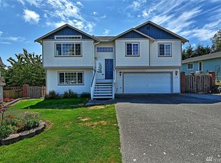 1061 Cascade Ln, Camano Island, WA