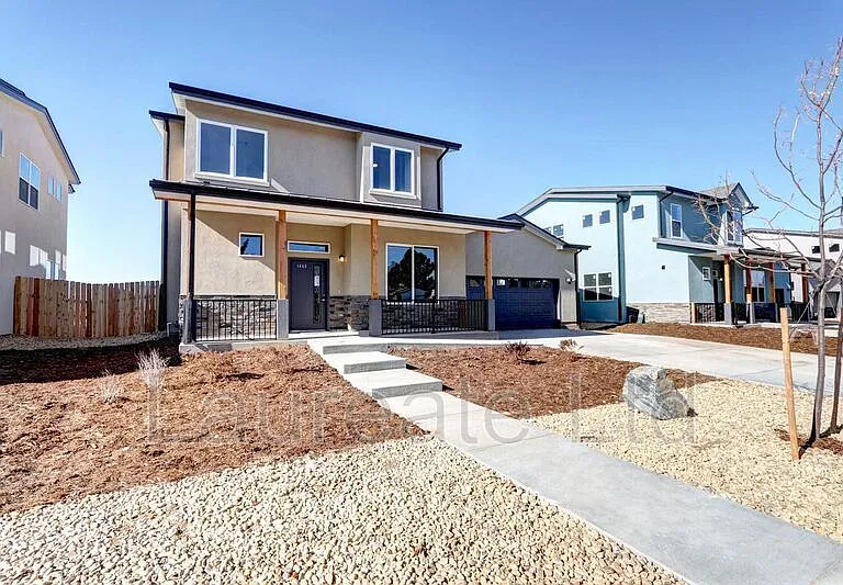 1433 S Kenton St — Photo 1