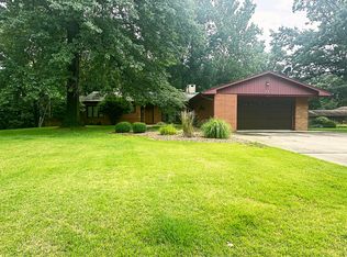 23 Boys Rd, Streator, IL 61364