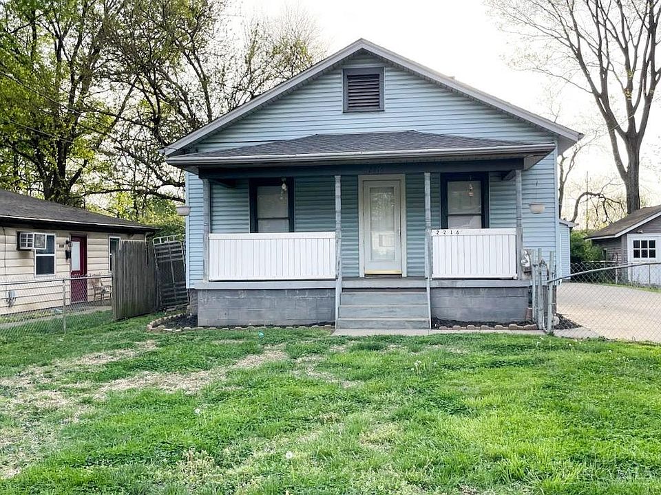 1st image of 2216 Carolina St