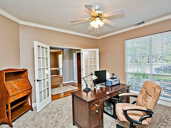 4th image of 15835 Hermitage Oaks Dr