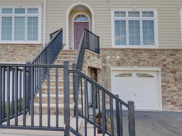 12 Jensen Ct #1782, Old Bridge, NJ 08857