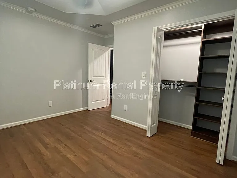 1745 Berry Ct — Photo 29