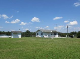 305 Hunt Rd, Foxworth, MS 39483