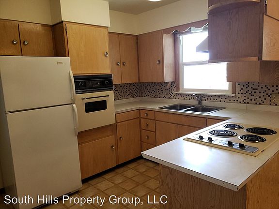 3rd image of 244 Richardson Dr