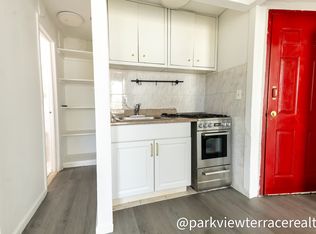 320 11th St APT 3R, Brooklyn, NY 11215