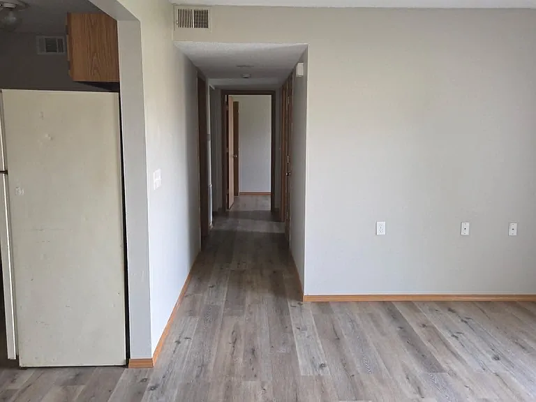 2424 Park Ave #10 — Photo 3