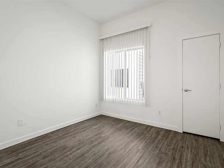 5712 Winsome Ln #5 — Photo 34