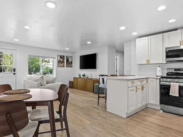 801 S Cascade Ave, Montrose, CO 81401