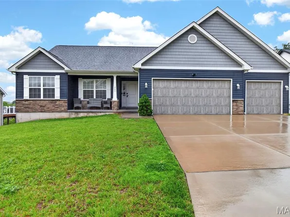 245 Auburn Ridge Dr, Troy, MO 63379