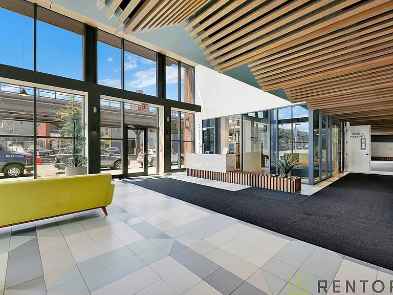 1875 Atlantic Ave #3J — Photo 6