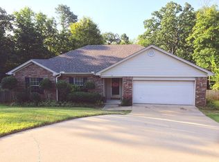 48 Springridge Dr, Little Rock, AR 72211