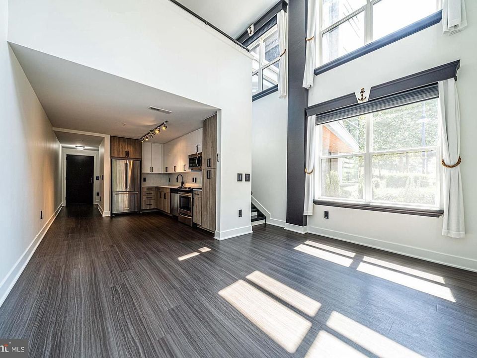 1st image of 145 Riverhaven Dr Unit L01