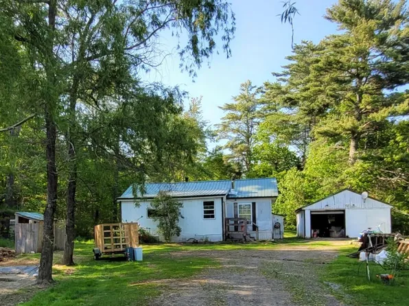 56 Heyer Road, Waldoboro, ME 04572