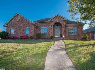 167 Ridgeland Dr, Maumelle, AR 72113