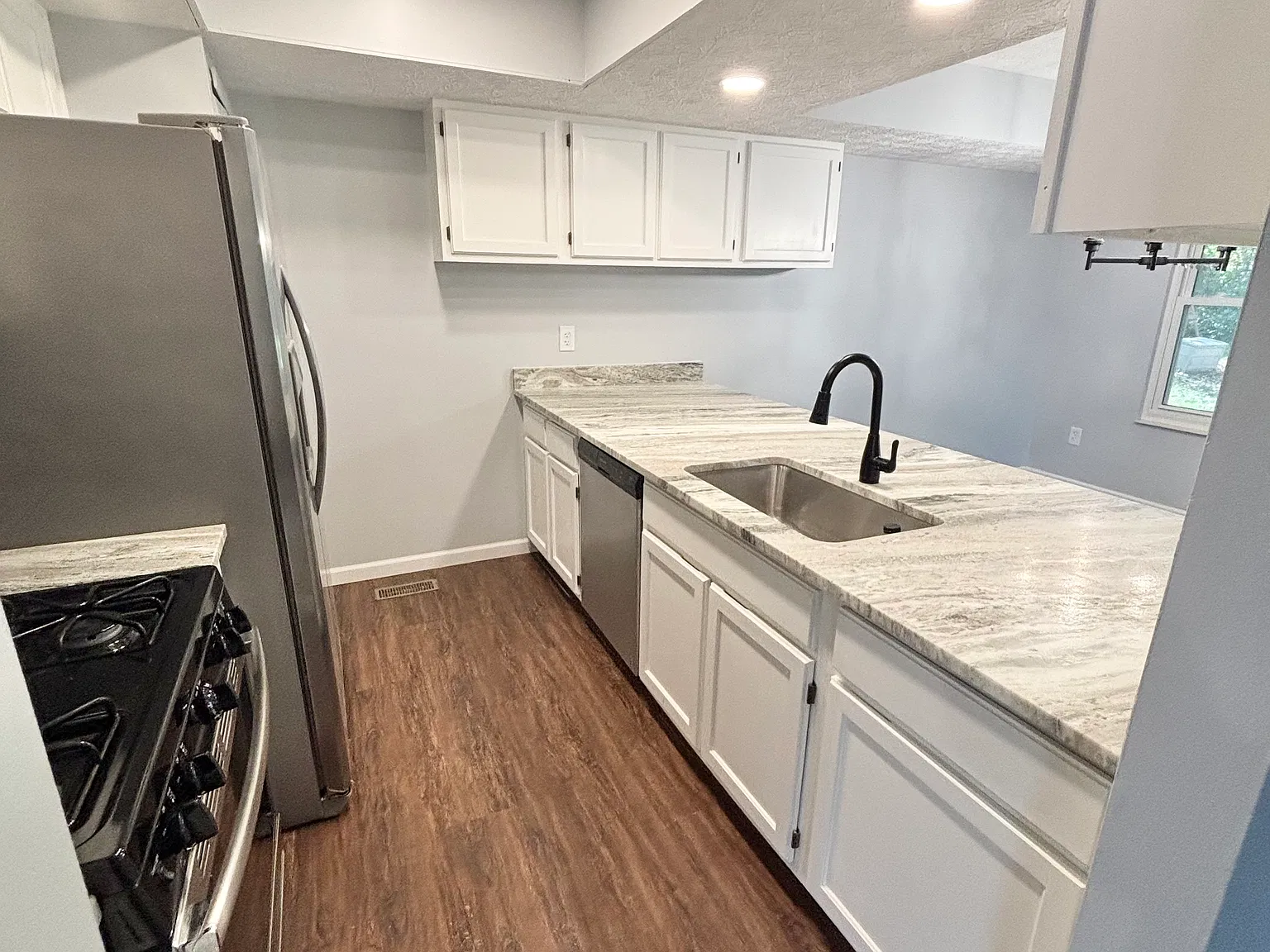 5241 Mardela Dr — Photo 4