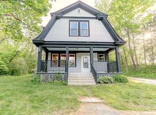 16 Brittany Ln, Auburn, ME 04210