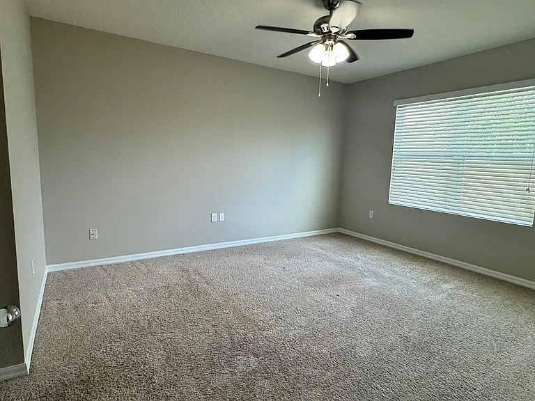 2000 Sky Meadow Ln — Photo 10