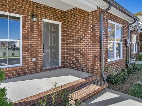 128 Landmark Ct, Cookeville, TN