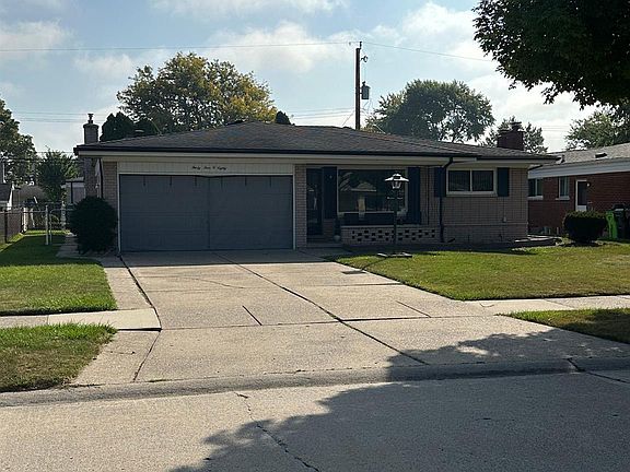 2nd image of 34080 Brookshire Dr