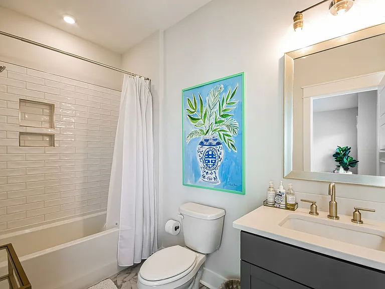 2242 Tillage St — Photo 14