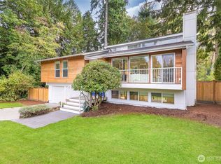 17429 NE 10th Street, Bellevue, WA 98008