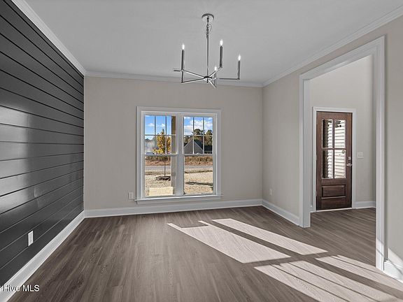 4th image of 5010 Stone Creek Drive