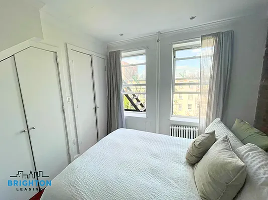 Rented by Brighton Management | media 16