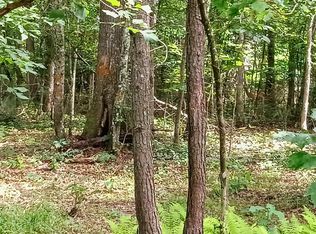 776 Pine Rd, Pikeville, TN 37367