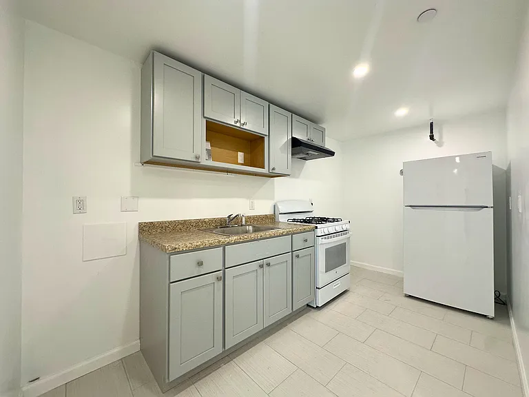44 Farrington St #1 — Photo 3