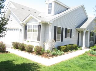 779 Bellevue Cir, Oswego, IL 60543