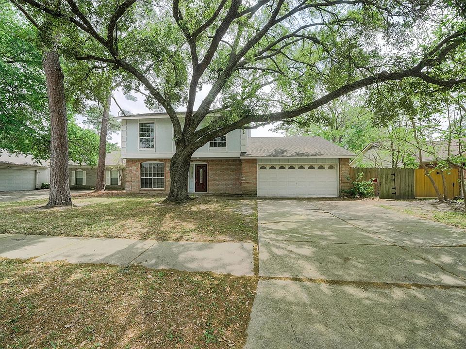 1st image of 15311 Pebble Lake Dr