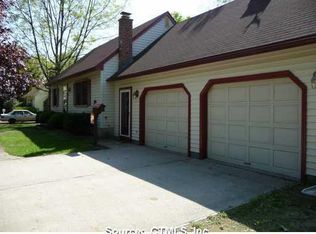 535 Washington Rd, Enfield, CT 06082