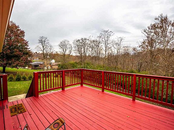 5th image of 3515 Haywood Cir