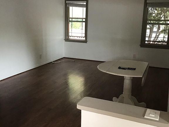 5th image of 1004 Fulton St #1