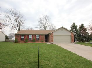 2135 Crossford Way, Indianapolis, IN