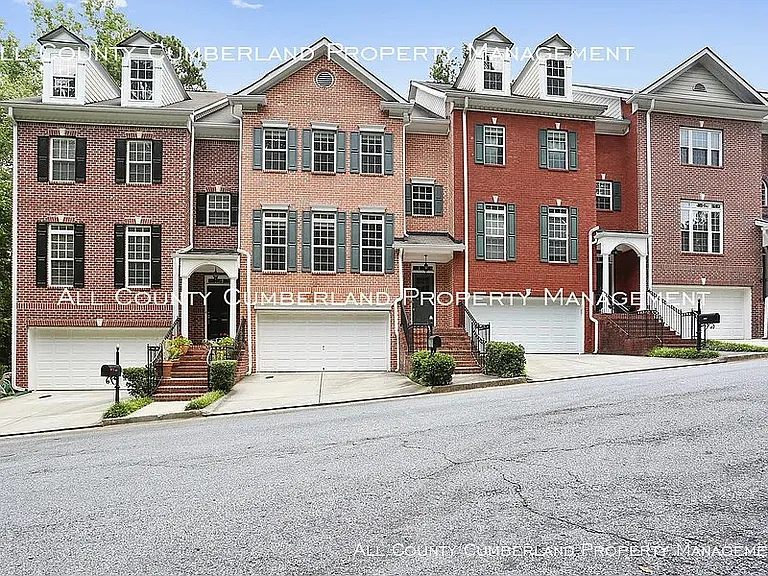 3128 Mercer University Dr — Photo 2