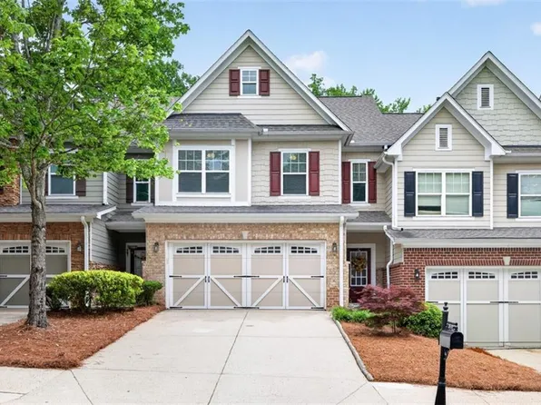 2879 Cross Creek Dr, Cumming, GA 30040