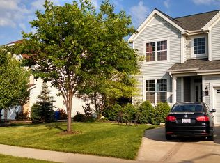 511 Parkside Ln, Yorkville, IL 60560