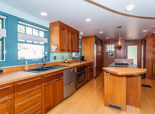 943 10th St SW, Rochester, MN 55902