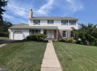 2412 Calf Run Dr, Wilmington, DE 19808