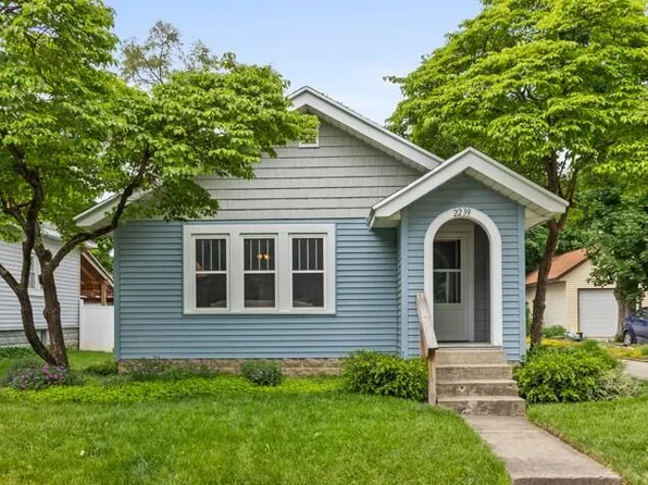 2239 Camden Ave SW, Wyoming, MI 49519