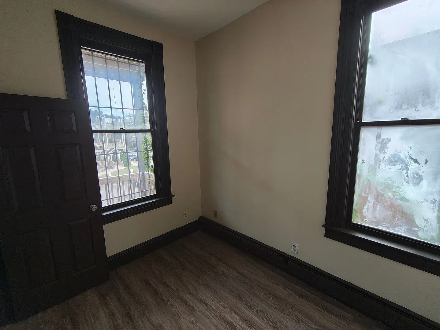 30 Morris Street — Photo 3
