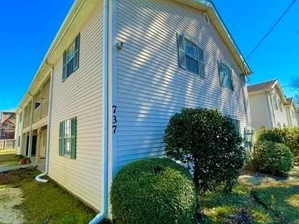 737 Heavens Dr APT 8, Mandeville, LA 70471