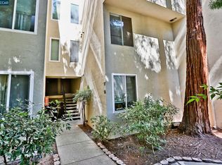2716 Oak Rd APT 97, Walnut Creek, CA 94597