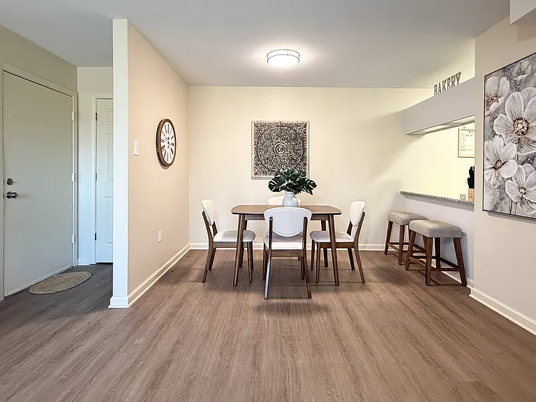 Acadia Park Apartments — Photo 20